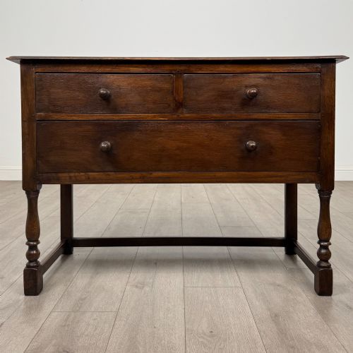 Antique 20th Century Chest of Drawers in Oak