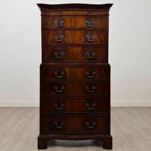 Antique 20th Century Serpentine Chest Of Drawers In Mahogany
