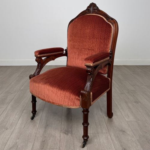 Antique 19th Century Victorian Armchair in Rosewood