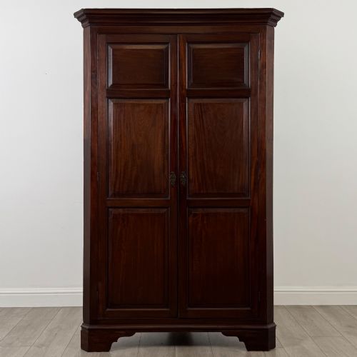 Antique 18th Century Georgian Corner Cabinet in Mahogany