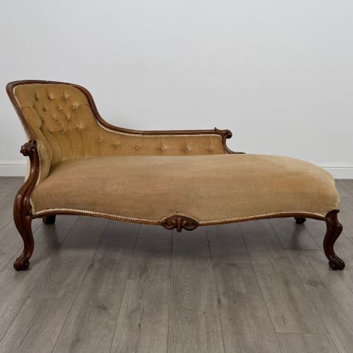 Antique 19th Century Victorian Chaise Lounge in Mahogany
