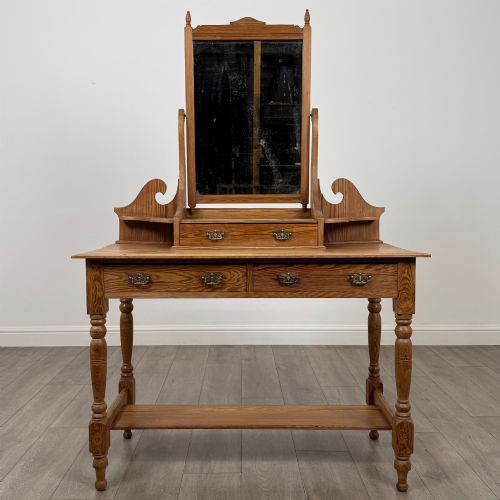 Antique 19th Century Victorian Pitch Pine Dressing Table