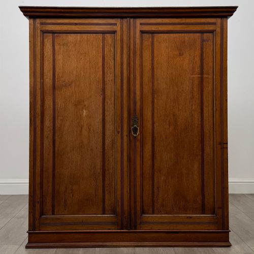 Antique 20th Century Fitted Linen Cupboard in Walnut