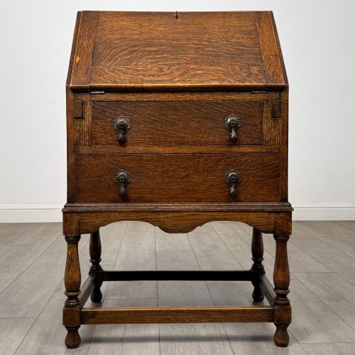 Antique 20th Century Edwardian Bureau In Golden Oak