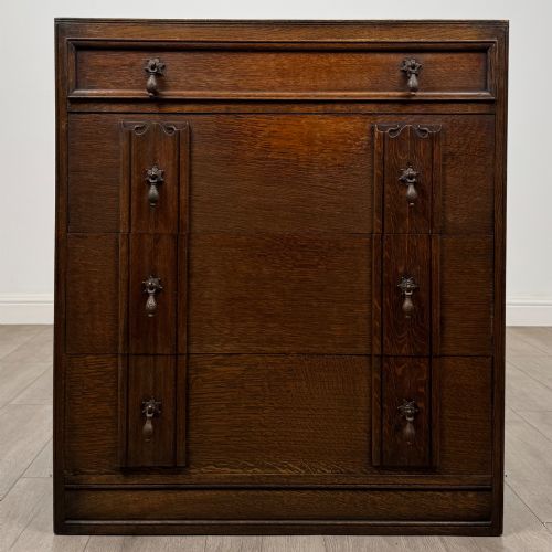 Antique 20th Century Linenfold Chest of Drawers in Oak