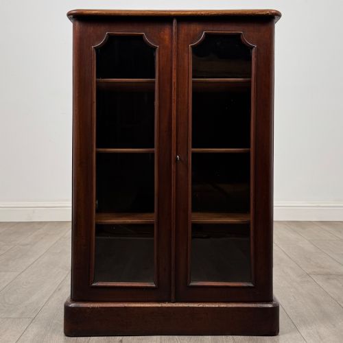 Antique 19th Century Small Victorian Cabinet in Mahogany