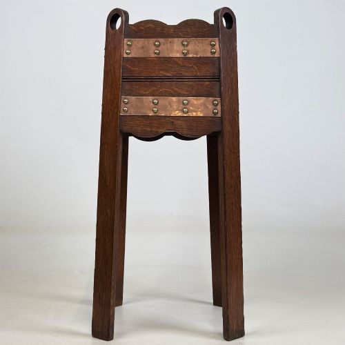 Antique 20th Century Arts & Crafts Oak Plant Stand