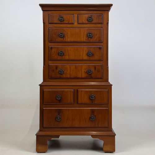 Antique 20th Century Small Chest of Drawers in Yew Wood