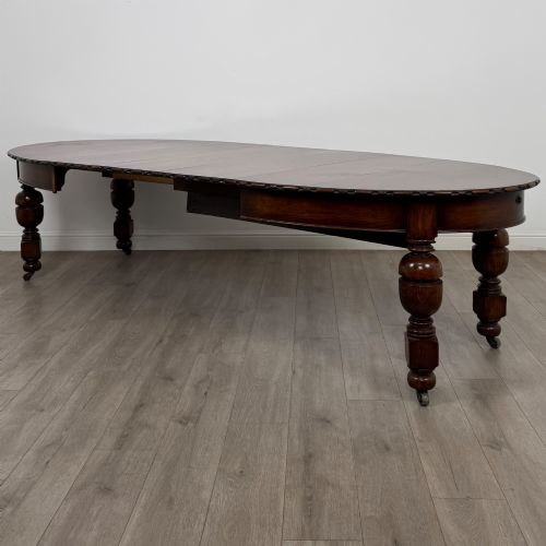 Antique 20th Century Large Edwardian Dining Table in Oak