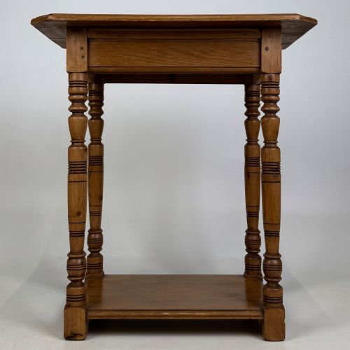 Antique 19th Century Small Victorian Side Table in Oak
