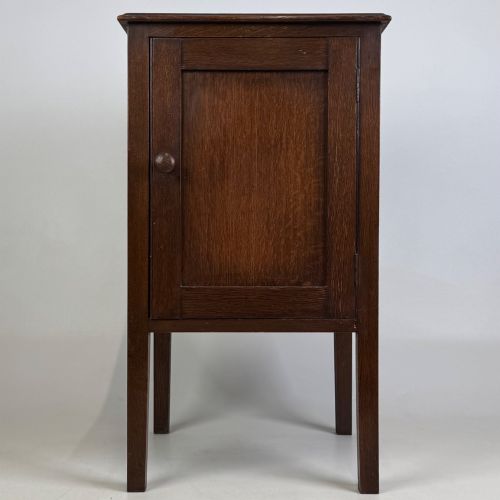 Antique 20th Century Small Edwardian Cabinet in Oak