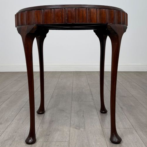fig 4. Antique 20th Century Round Edwardian Side Table In Mahogany