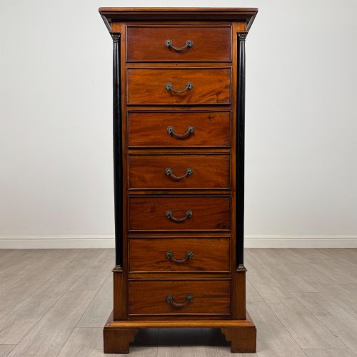 Antique 20th Century Narrow Chest of Drawers in Mahogany