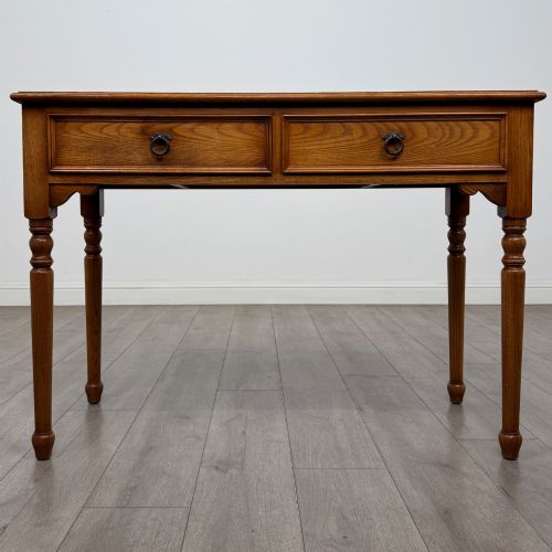 Antique 20th Century Good Quality Writing Table in Oak