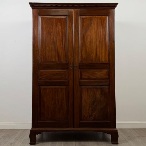 Antique 18th Century Georgian Wardrobe in Mahogany