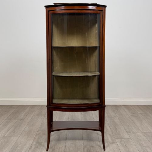 Antique 20th Century Edwardian Bow Front Cabinet in Mahogany