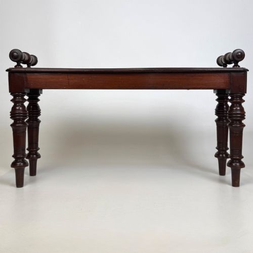 Antique 19th Century Small Victorian Hall Bench in Mahogany
