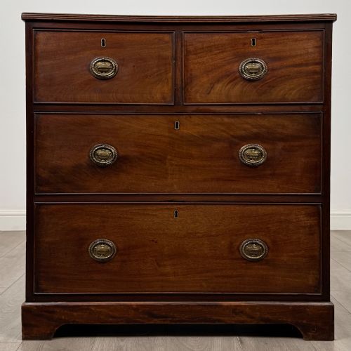 Antique 18th Century Georgian Chest of Drawers in Mahogany