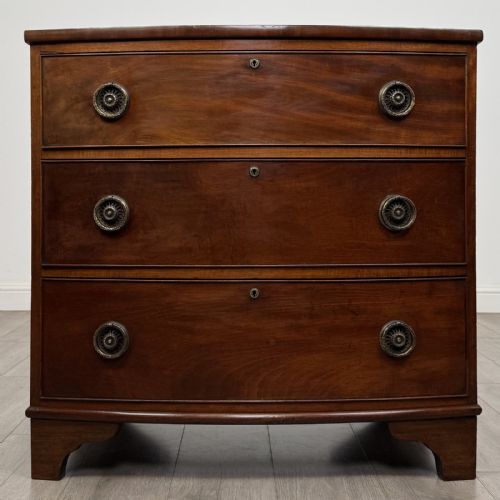 Antique Georgian Mahogany Chest of Drawers | Bow Front