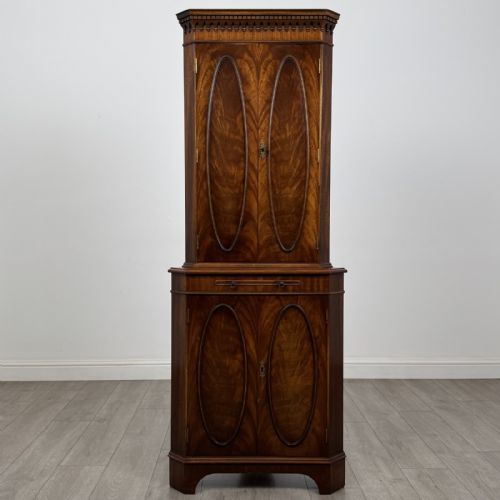 Vintage Georgian Style Mahogany Corner Cabinet | Dentil Cornice