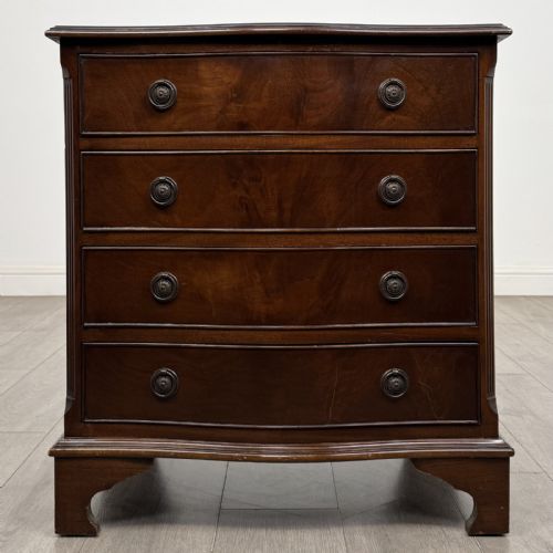 Vintage Georgian Style Mahogany Chest of Drawers | Bracket Feet