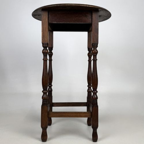 Antique Jacobean Style Oak Lamp Table | Round Top