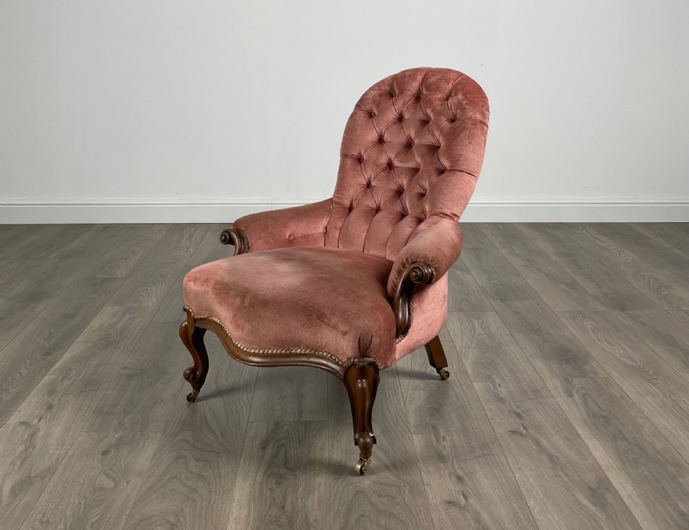 Antique Pair Of Victorian Button Back Armchairs In Mahogany View II
