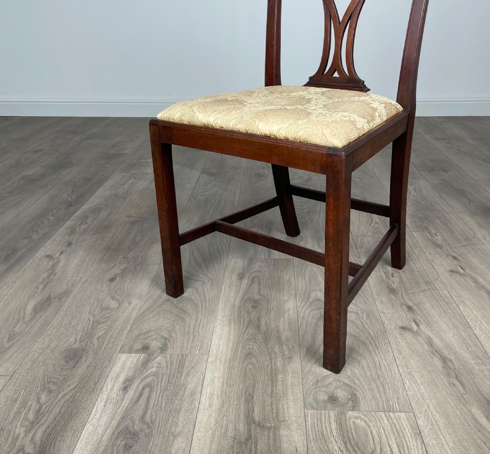 Antique 18th Century Set Of 6 Dining Chairs In Mahogany View IV