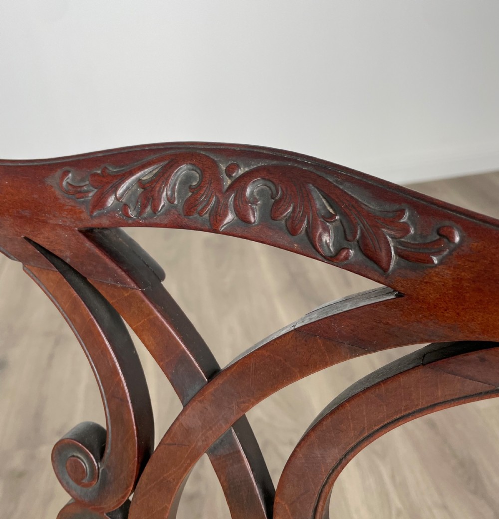 Antique 18th Century Set Of 6 Dining Chairs In Mahogany View IX