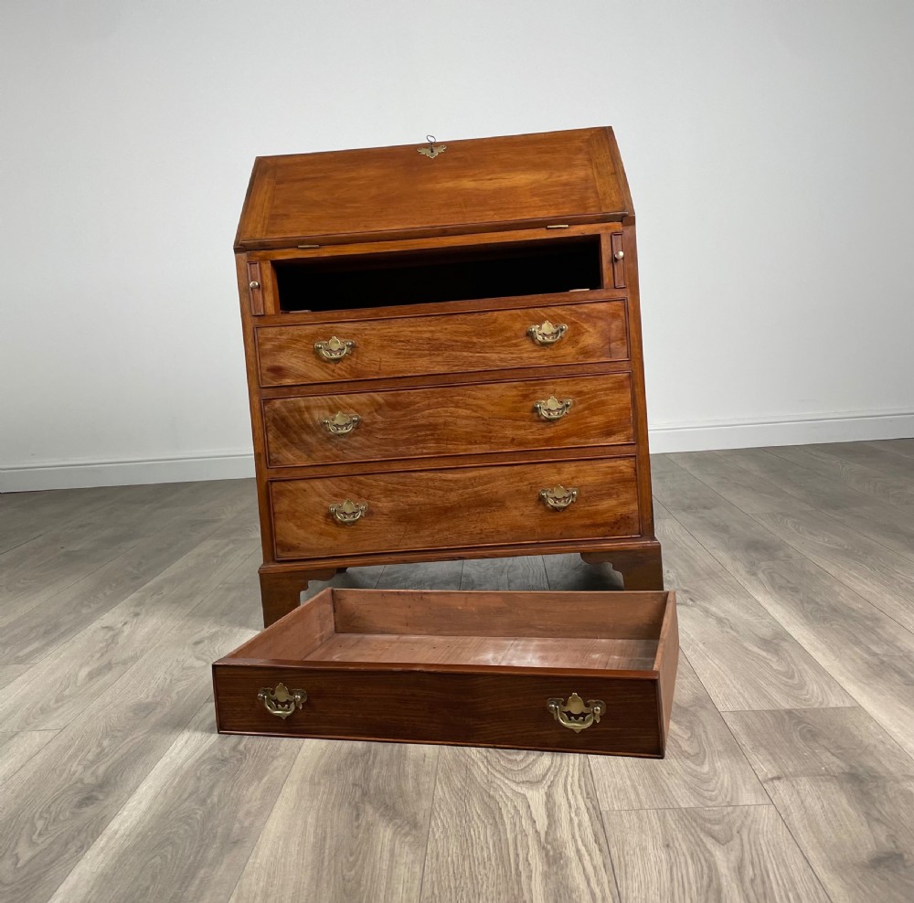 Antique Georgian Style Bureau Of Small Proportion In Walnut View III