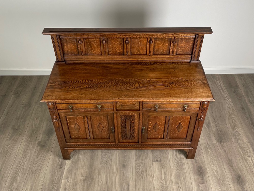 Antique 20th Century Sideboard In Oak View II