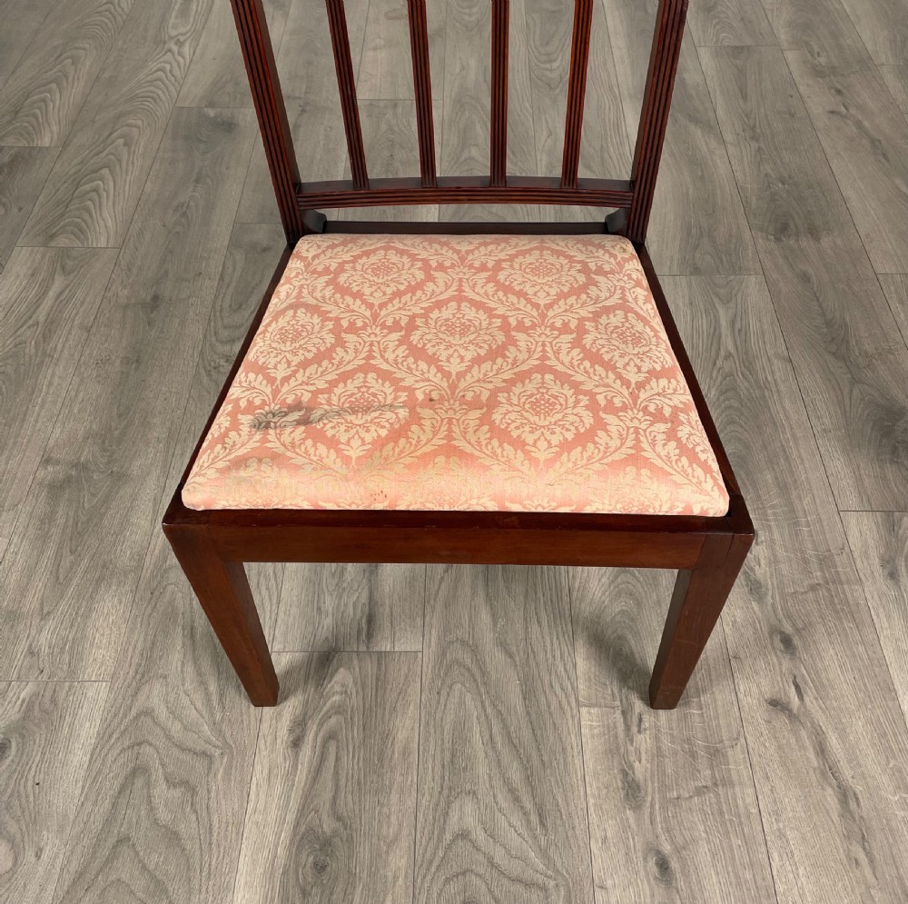 Antique 18th Century Set Of 8 Dining Chairs In Mahogany View IX