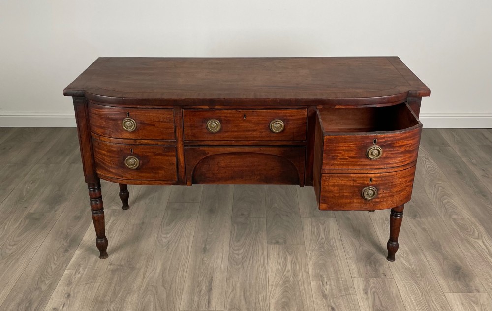 Antique 18th Century Sideboard In Mahogany View VI