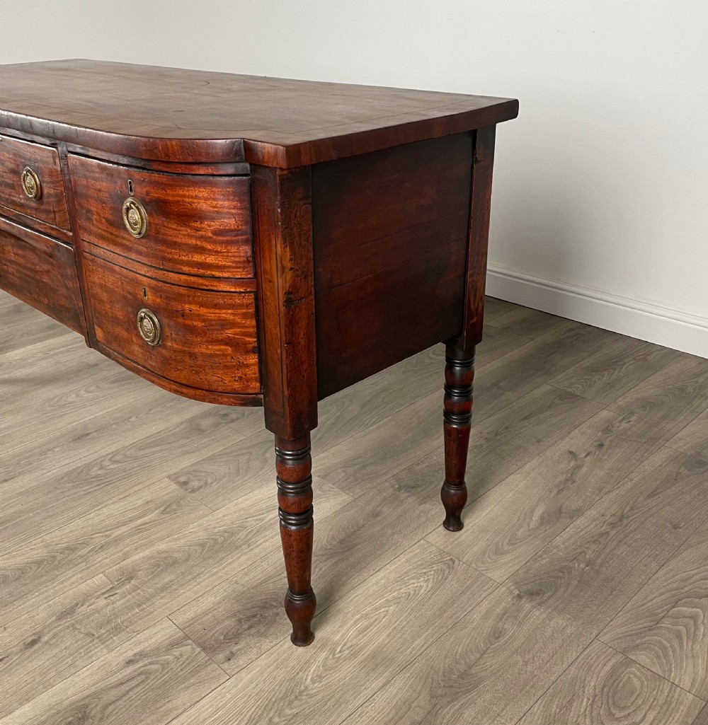 Antique 18th Century Sideboard In Mahogany View IX