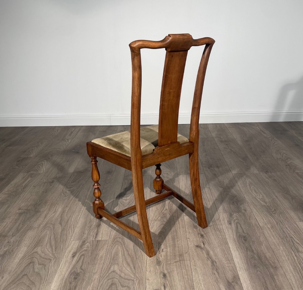 Antique 19th Century Set Of 6 Dining Chairs In Walnut View X