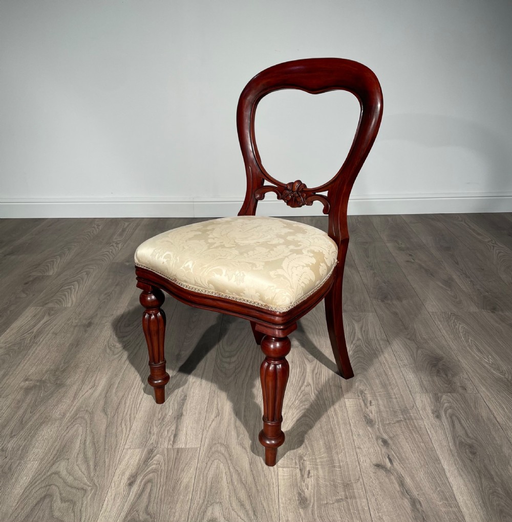 Antique Set Of 10 Victorian Style Balloon Back Dining Chairs In Mahogany View III
