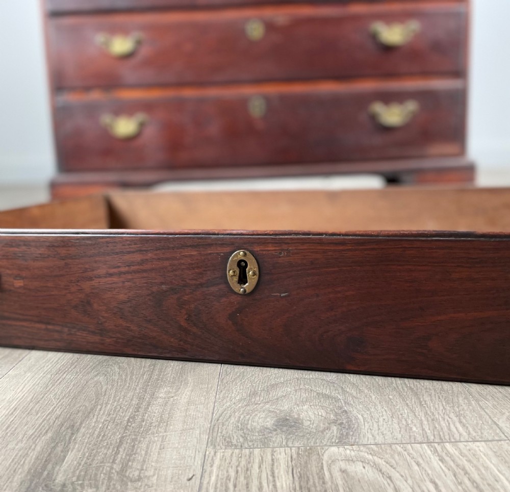 Antique 18th Century Bureau In Rosewood View IV
