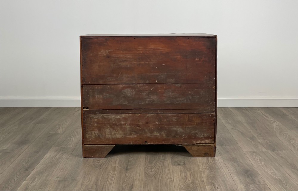 Antique 18th Century Inlaid Chest Of Drawers In Mahogany View IX