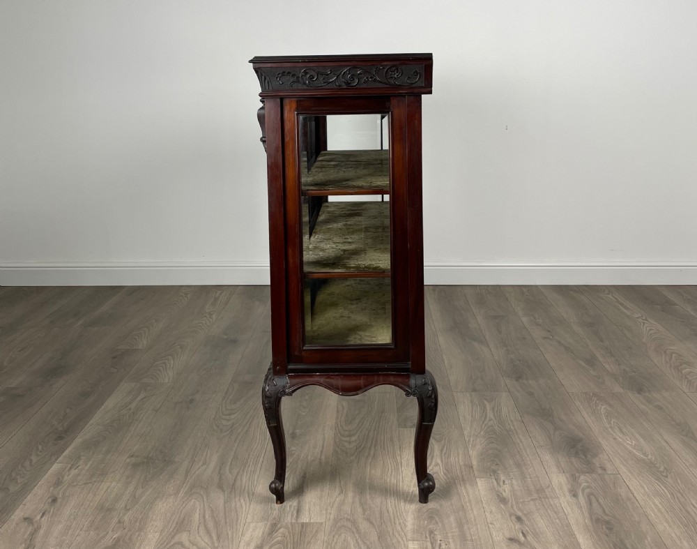 Antique 19th Century Display Cabinet In Mahogany View III