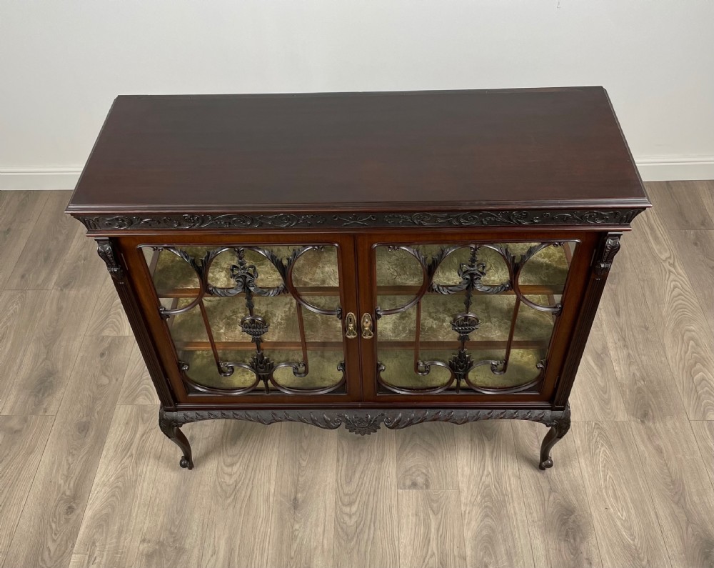 Antique 19th Century Display Cabinet In Mahogany View XII