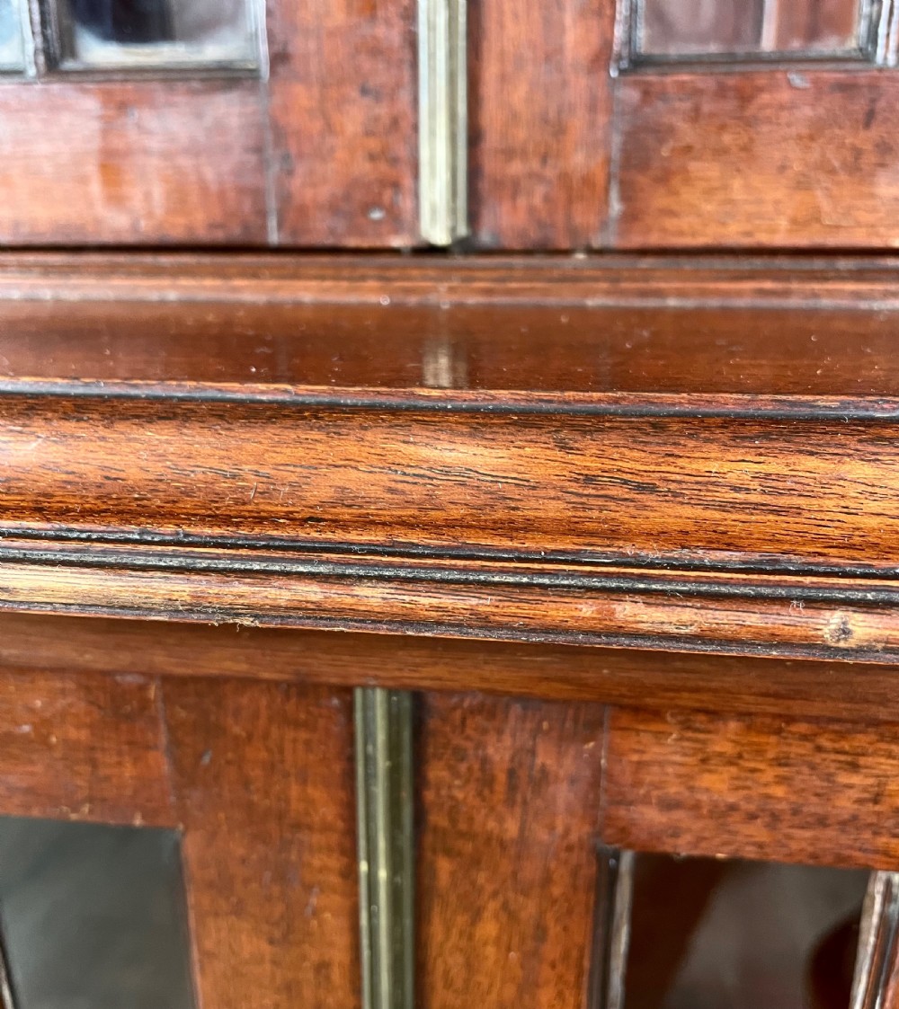 Antique 18th Century Glazed Display Cabinet In Mahogany View IV