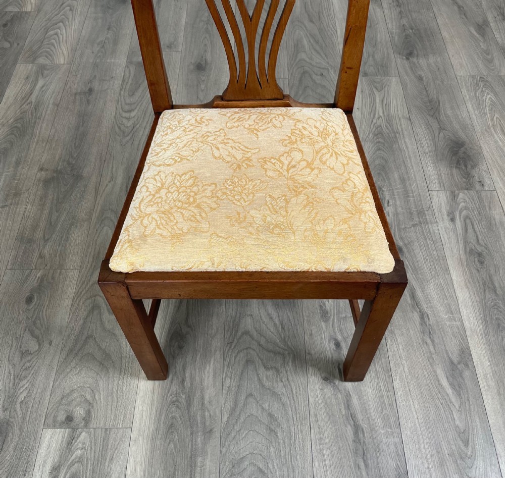 Antique 18th Century Set Of 6 Dining Chairs In Mahogany View IX