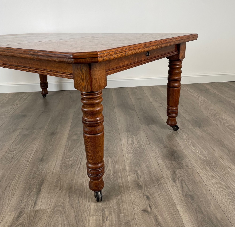 Antique 19th Century Quarter Cut Oak Dining Table View X