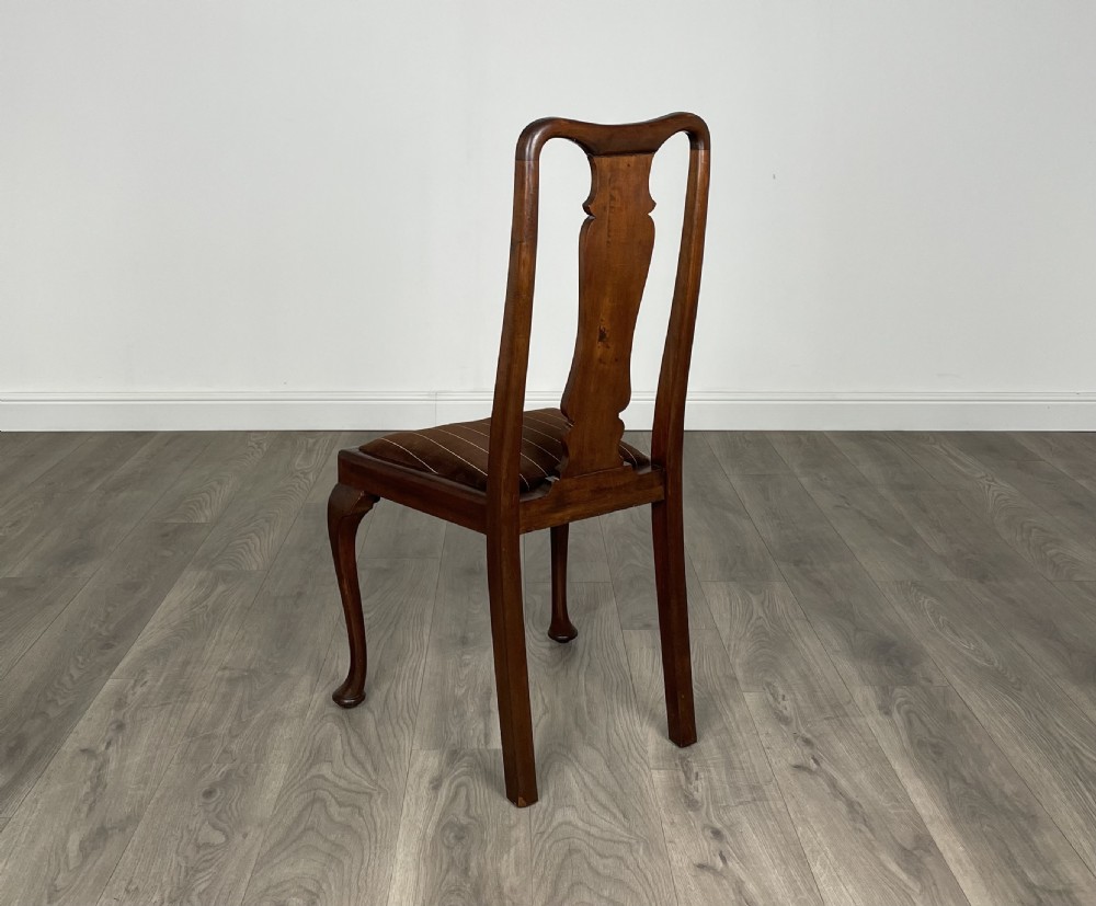 Antique 20th Century Set Of 6 Dining Chairs In Mahogany View IV