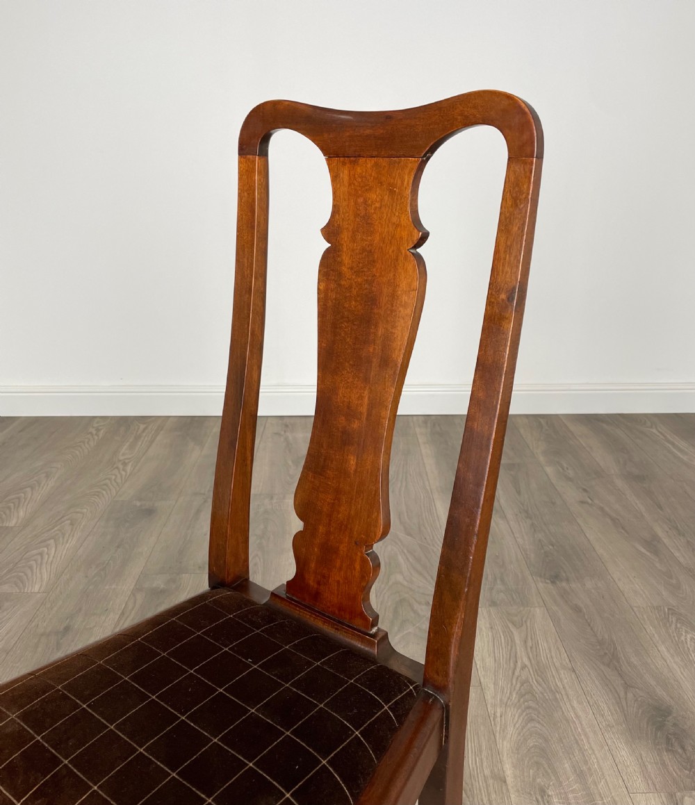 Antique 20th Century Set Of 6 Dining Chairs In Mahogany View V