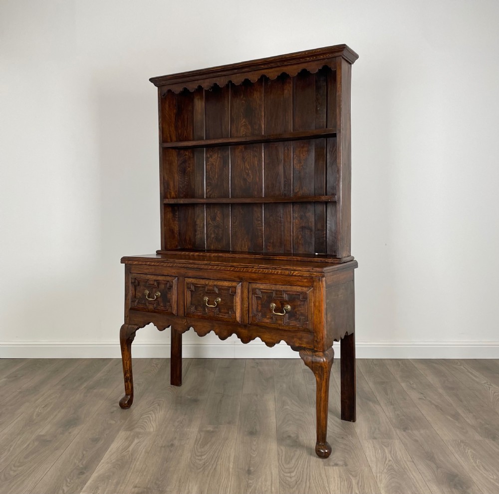 Antique 20th Century Jacobean Style Dresser In Oak View VI