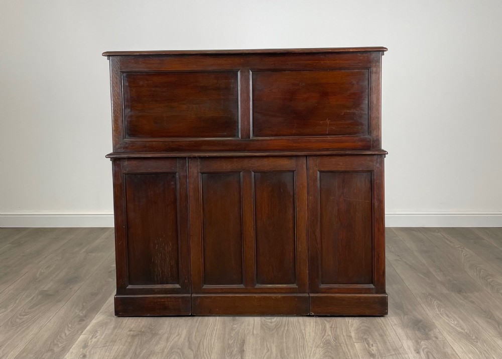 Antique 20th Century Roll Top Desk In Oak View VI