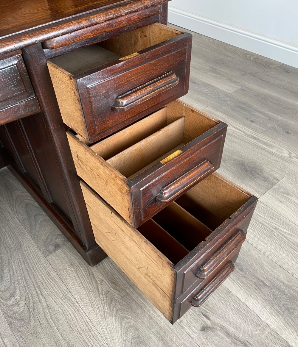 Antique 20th Century Roll Top Desk In Oak View XI