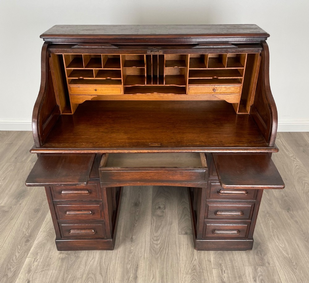 Antique 20th Century Roll Top Desk In Oak View XII