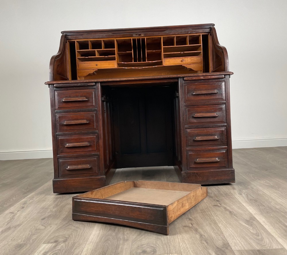 Antique 20th Century Roll Top Desk In Oak View XIII